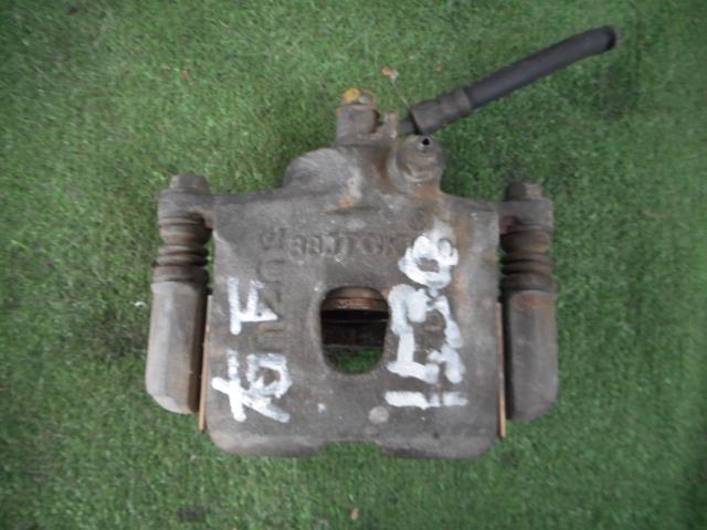 【中古】中古部品 エブリィ DB71V 右フロントキャリパー 【3330190100-000002153044330】