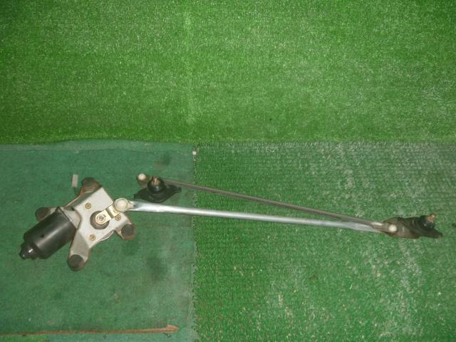 【中古】中古部品 キャリィ DD51T フロントワイパーモーター 【3330370100-000253015261600】