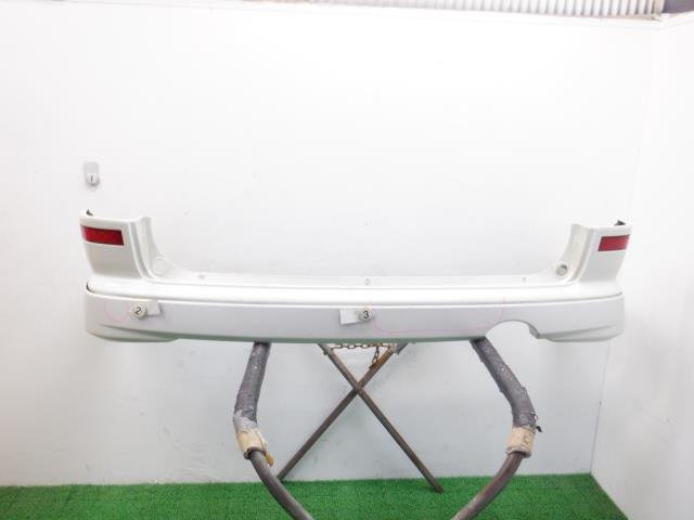 【中古】中古部品 セレナ PC24 リアバンパー 【3310250100-001583254615100】