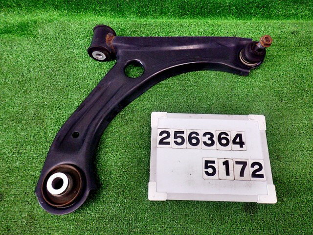 【中古】中古部品 ラパン HE33S 右フロントロアアーム 【3330890100-000025636451720】