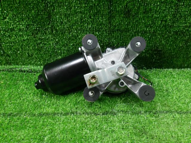 【中古】中古部品 ハイゼット S211P フロントワイパーモーター 【3330420100-250905000161600】