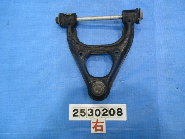 【中古】中古部品 ロードスター NB6C 右フロントアッパアーム 【3310040100-000253020851730】