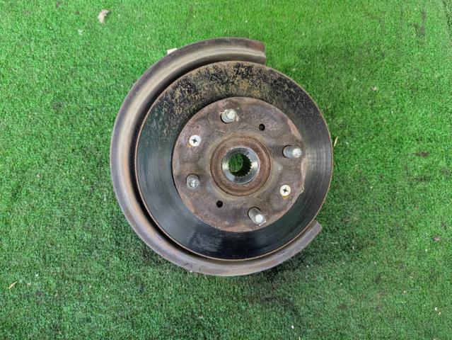 【中古】中古部品 アクティ HA4 左フロントナックルハブ 【3310080100-250626000144340】