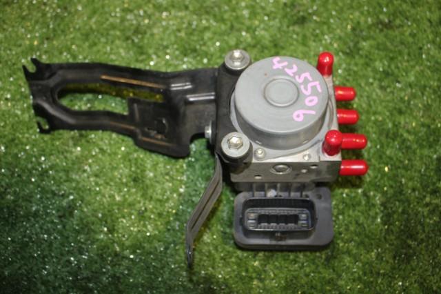 【中古】中古部品 ラパン HE22S ABSアクチュエーター 【3330950100-000042550642500】