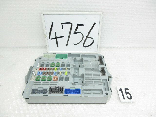 【中古】中古部品 ジャガー XF J05PC ヒューズボックス 【3500170000-250918500267800】