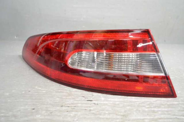 【中古】中古部品 ジャガー XF 左テールランプ 【3310580000-250917000215600】