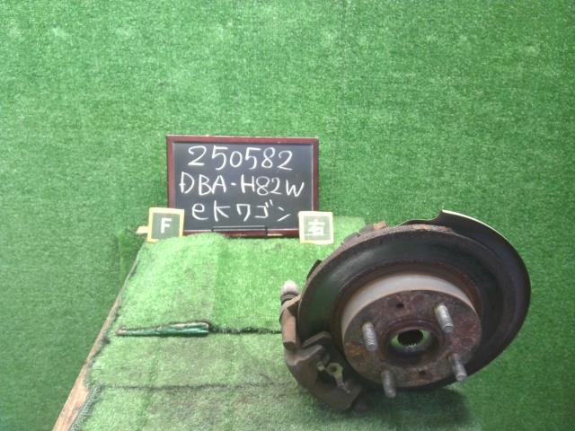 【中古】中古部品 eKワゴン H82W 右フロントナックルハブ 【3330990200-000025058244310】