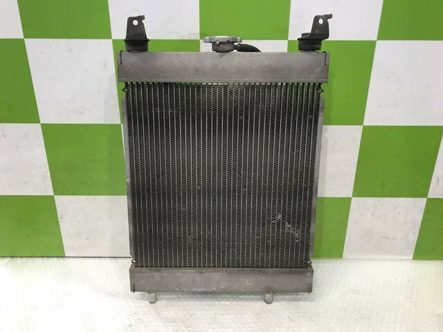 【中古】中古部品 キャリィ DA63T ラジエータ 【3330530100-000005429420400】
