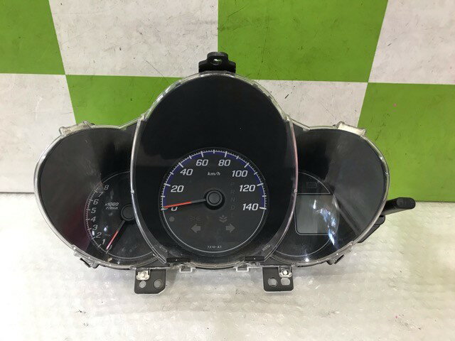 【中古】中古部品 N−BOX JF1 スピードメーター 【3330530100-000005436861400】