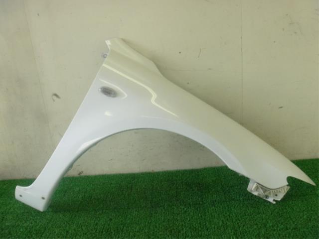【中古】中古部品 アテンザ GYEW 右フロントフェンダー 【3310250100-001020311110600】
