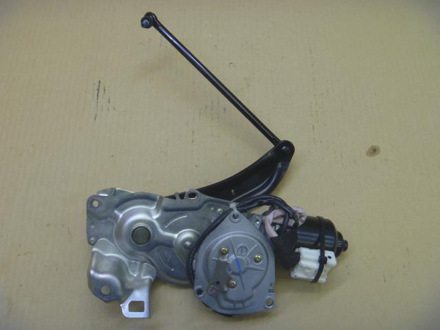 【中古】中古部品 コルトプラス Z23W パワートランク・バックドアモーター 【3310250100-001551860466000】