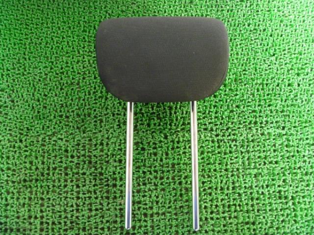 【中古】中古部品 SX4 YA11S ヘッドレスト 【3310250100-001211406377400】