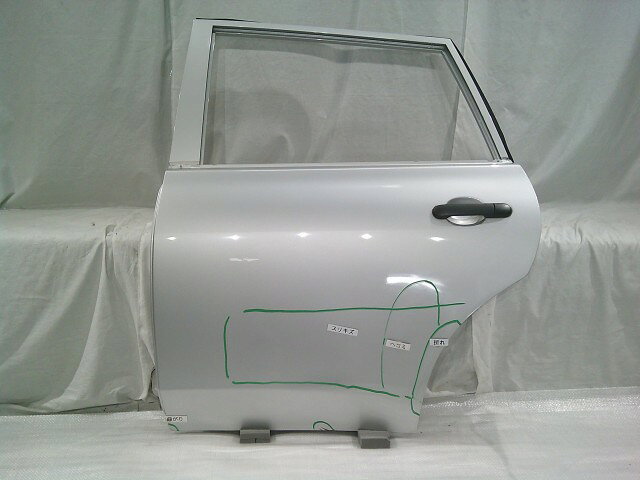 【中古】中古部品 AD VY12 左リアドア 【3331011000-250924500713400】