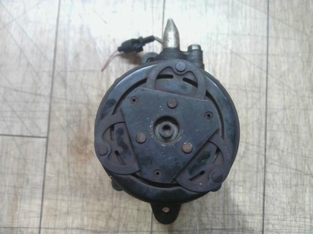 【中古】中古部品 MRワゴン MF22S A/Cコンプレッサー 【3310390100-250918000860700】