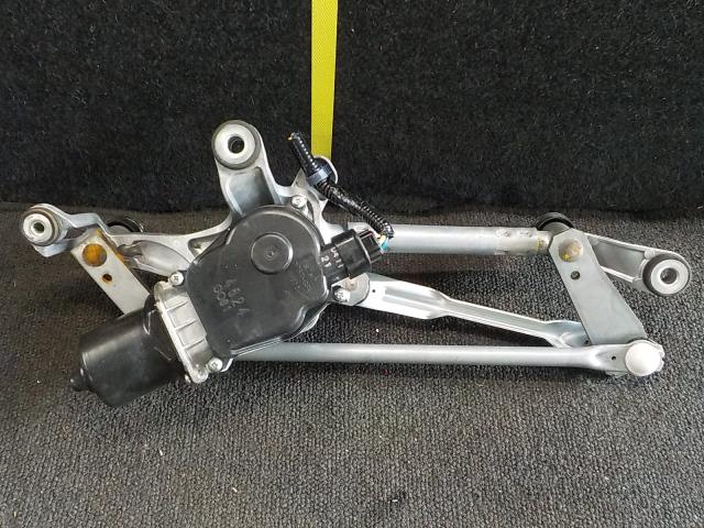 【中古】中古部品 フィット GK3 フロントワイパーモーター 【3260200000-250925000161600】