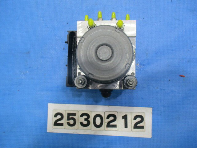 【中古】中古部品 フェアレディZ Z34 ABSアクチュエーター 【3310040100-000253021242500】