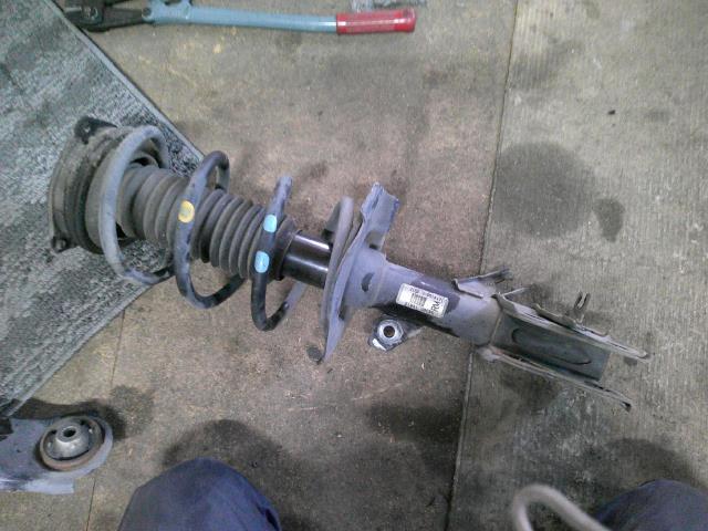 【中古】中古部品 セレナ FC26 右フロントストラット 【3310410000-000253036050110】