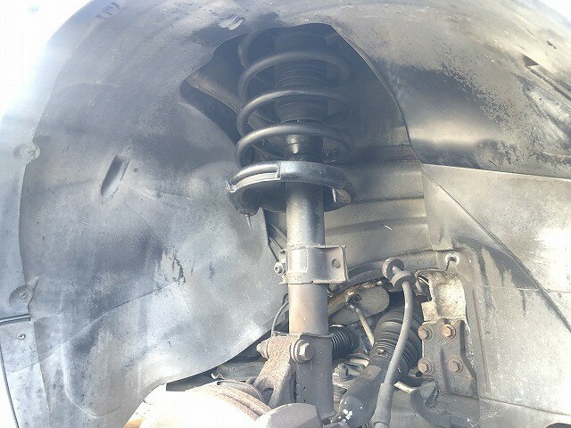 【中古】中古部品 ボルボ 90シリーズ CB6324AW 右フロントストラット 【3310070100-0000Y0765950110】