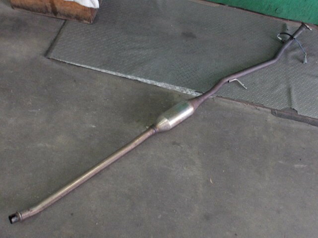 【中古】中古部品 ワゴンR MH23S フロントエキゾーストパイプ 【3310420000-000002378722200】