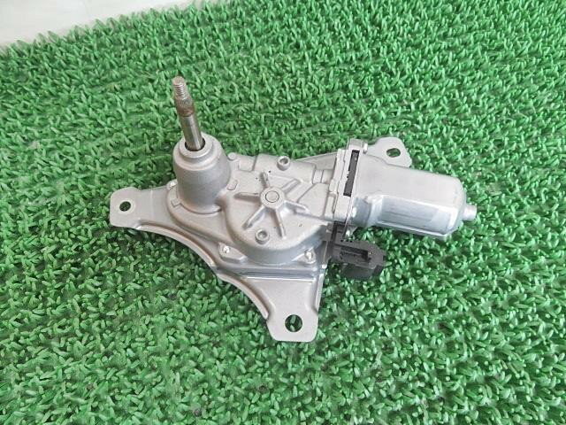 【中古】中古部品 ステラ LA110F リアワイパーモーター 【3330380100-000032059561700】