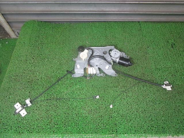 【中古】中古部品 エルグランド ME51 左パワースライドドアモーター 【3330540100-250718000464660】