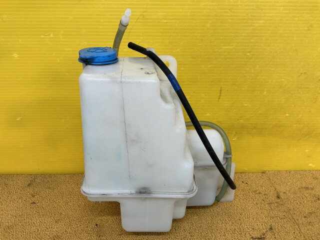 【中古】中古部品 エブリィ DA17V ウォッシャータンク 【3330960100-000052580567300】