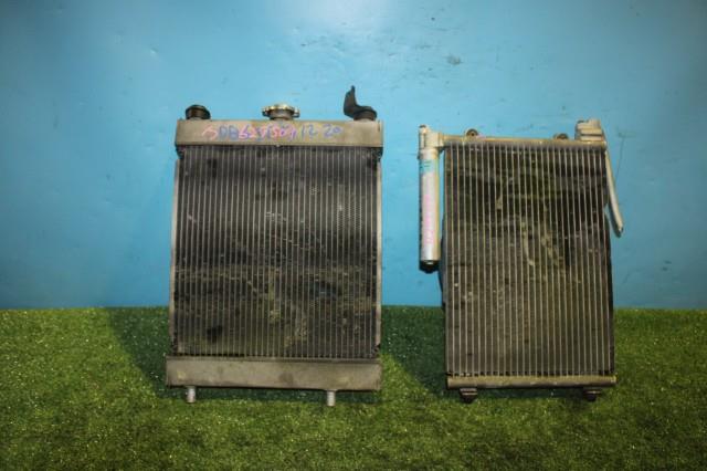 【中古】中古部品 キャリィ DA63T ラジエータ 【3330950100-000042750920400】