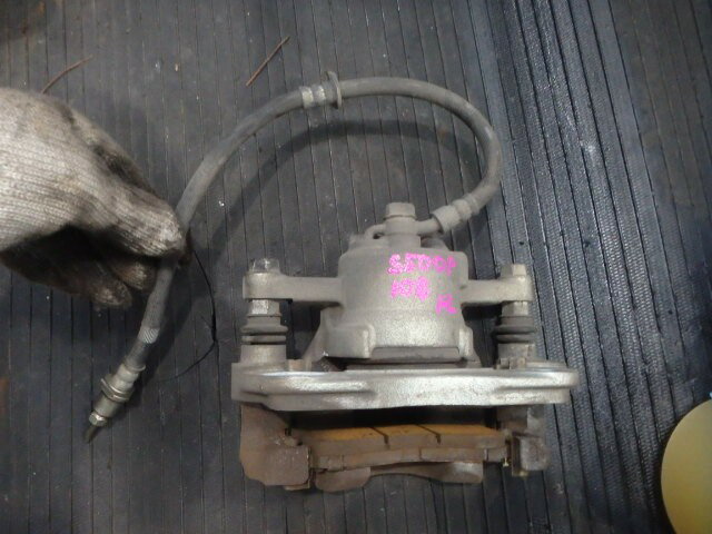 【中古】中古部品 ハイゼット S500P 左フロントキャリパー 【3331010800-000023603144360】