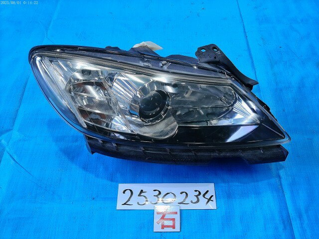 【中古】中古部品 RX−8 SE3P 右ヘッドランプ 【3310040100-000253023410800】