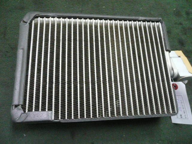 【中古】中古部品 セレナ TC24 A/Cクーリングユニット 【3310300100-001475978660800】