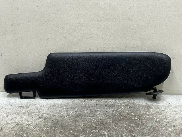 【中古】中古部品 ポルシェ 928 928 サンバイザー 【3310070100-000073042577351】