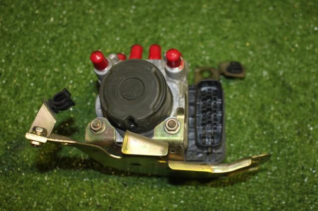 【中古】中古部品 パジェロミニ H58A ABSアクチュエーター 【3330950100-000051081042500】