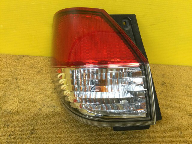 Tail Lamp - 【中古】中古部品 ソリオ MA15S 左テールランプ 【3330960100-000052560715600】
