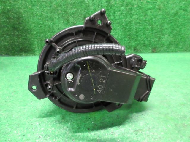 【中古】中古部品 ワゴンR MH34S ヒーターブロアモーター 【3330980100-0000250576...