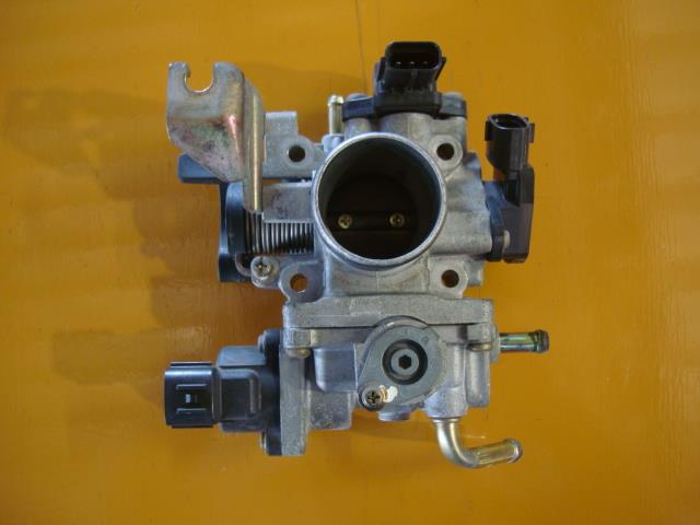 【中古】中古部品 ツイン EC22S スロットルボディ 【3340220100-000226049320300】