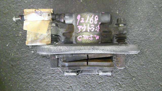 【中古】中古部品 アウトランダー CW5W 右リアキャリパー 【3500080000-250531000644430】