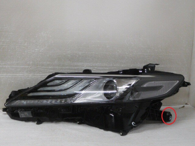 【中古】中古部品 カムリ AXVH70 左ヘッドランプ 【3380050000-000037545610900】