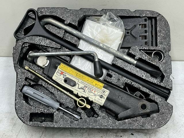 【中古】中古部品 BMW ミニ RA16 ジャッキ 【3310070100-0000Y0770477750】