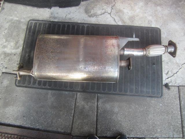 【中古】中古部品 エルグランド E51 エキゾーストセンターマフラー 【3330410100-251007000122300】