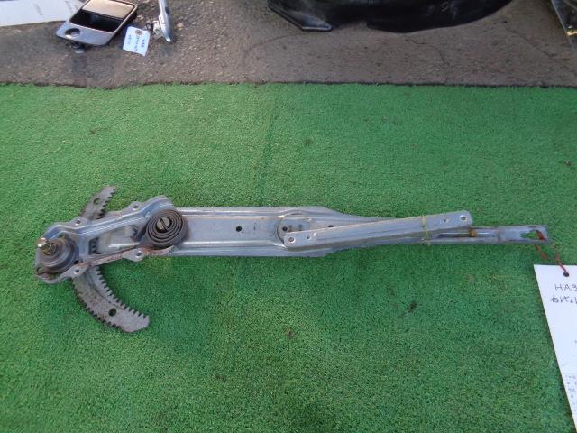 【中古】中古部品 アクティ HA3 右フロントドアレギュレータ・モーター 【3340030100-211522400013120】