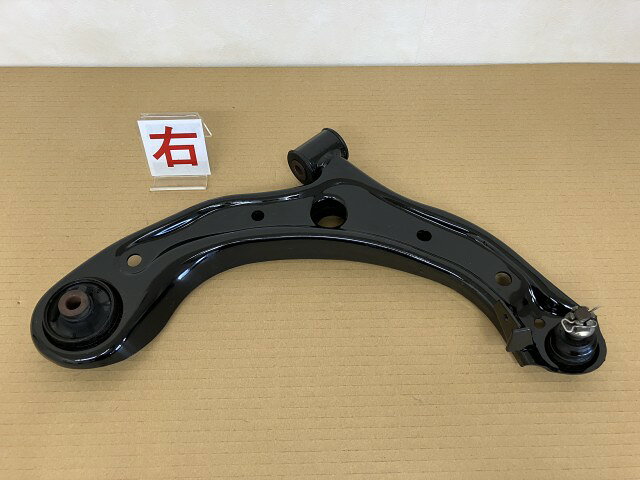 【中古】中古部品 N−BOX JF1 右フロントロアアーム 【3330460100-000001607051720】