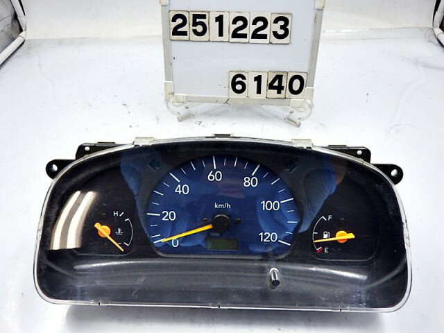 【中古】中古部品 キャリィ DB52T スピードメーター 【3330890100-000025122361400】