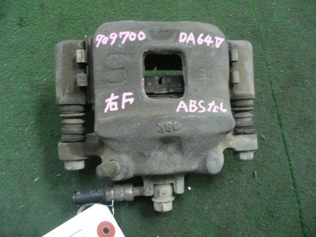 【中古】中古部品 エブリィ DA64V 右フロントキャリパー 【3310300100-001528073644330】