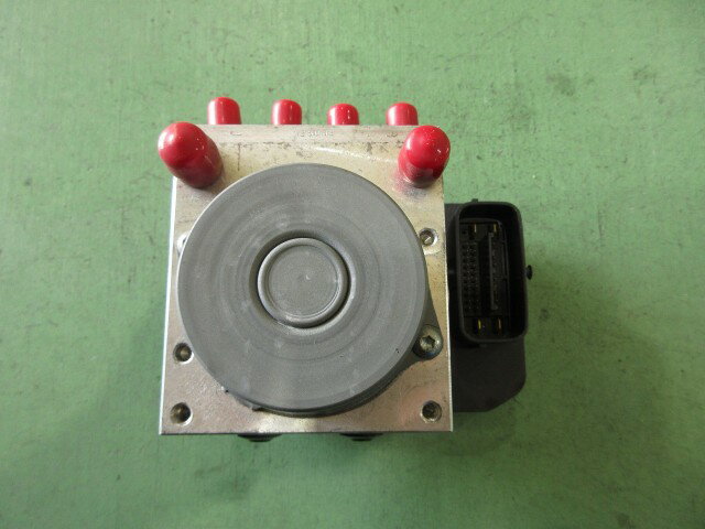 【中古】中古部品 デイズ B21W ABSアクチュエーター 【3310590000-202510038042500】