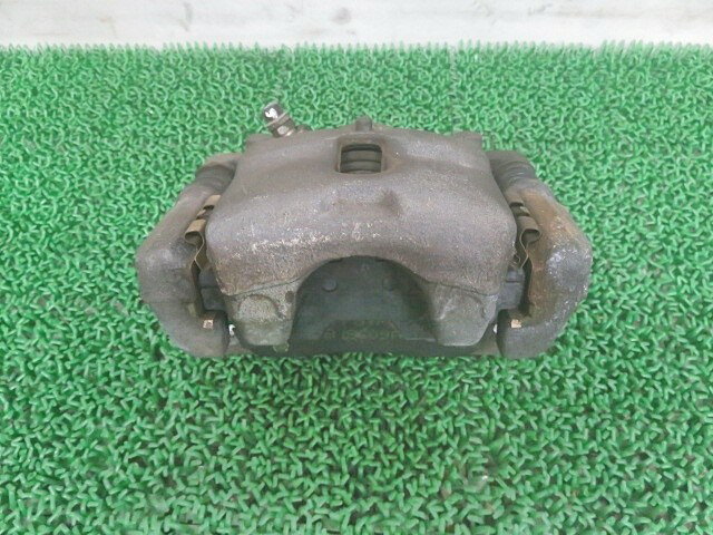 【中古】中古部品 ワゴンRスマイル MX91S 右フロントキャリパー 【3330380100-000037029744330】