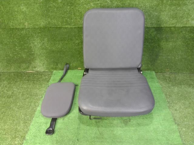 【中古】中古部品 サンバー S500J ドライバーシート 【3260070000-251010000270500】