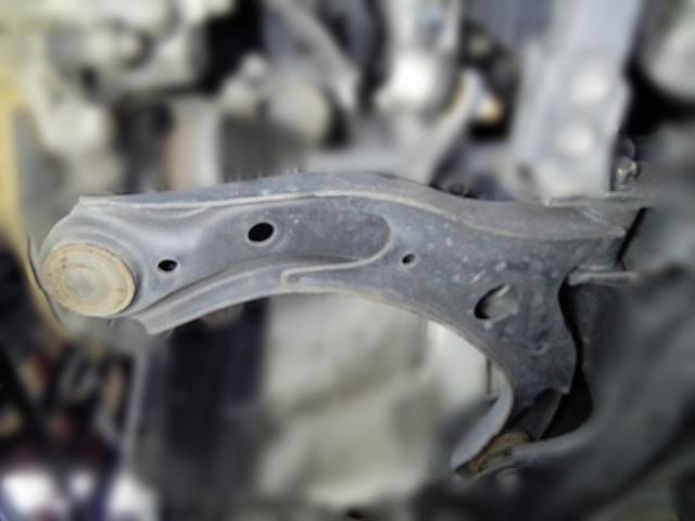 【中古】中古部品 N−BOX JF1 右フロントロアアーム 【3310050100-250717000151720】