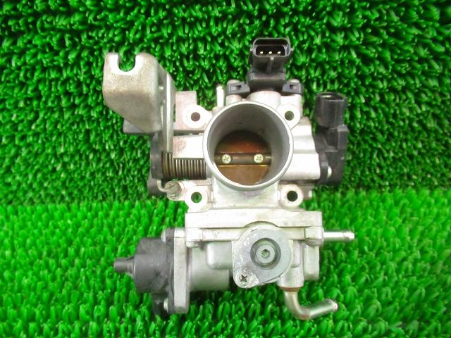 【中古】中古部品 MRワゴン MF22S スロットルボディ 【3330210100-000037175820300】