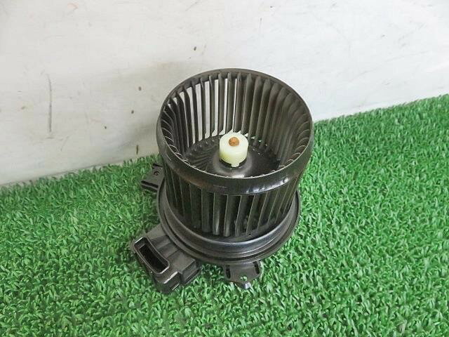 【中古】中古部品 スペーシア MK53S ヒーターブロアモーター 【3330380100-0000330...