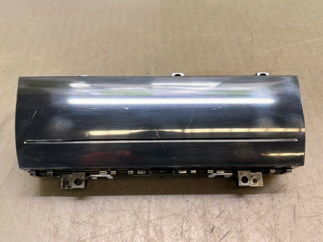 【中古】中古部品 フィット GP5 A/Cスイッチパネル 【3330530100-000005449060900】